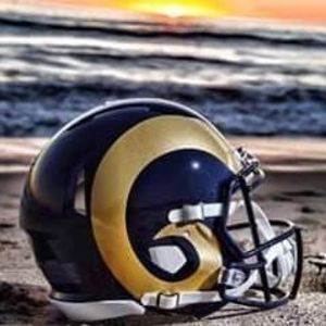 Meet your Posher, Derrick